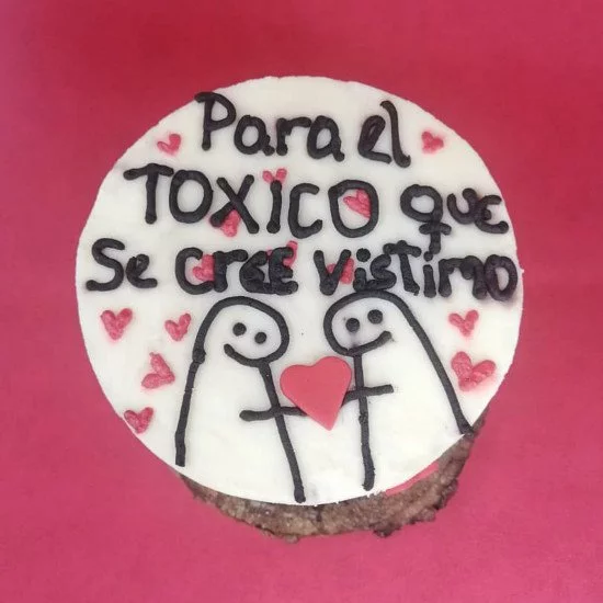 Mini Cake relleno (diseño personalizado) de Coscorrón Mini Cake relleno (diseño personalizado) de Coscorrón