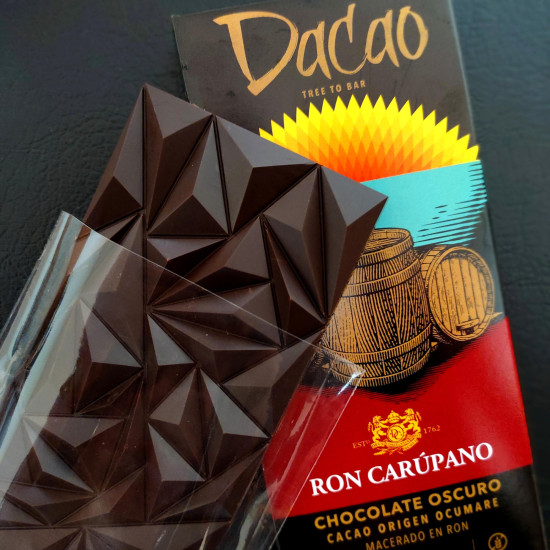Barra de Chocolate Macerado en Ron Carupano (50 g) de Chocolates Dacao