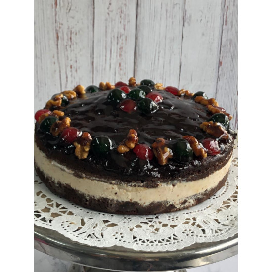 Torta Negra de 2 kg rellena de helado de Gelato e Caffe Torta Negra de 2 kg rellena de helado de Gelato e Caffe