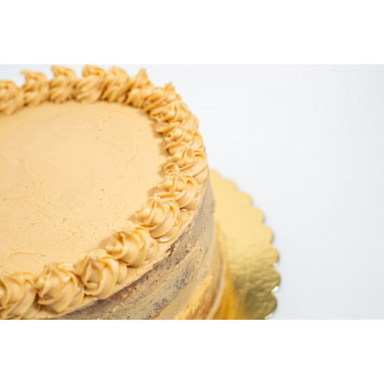 Torta de Dulce de Leche y Praline Grande de Petit Petit Torta de Dulce de Leche y Praline Grande de Petit Petit