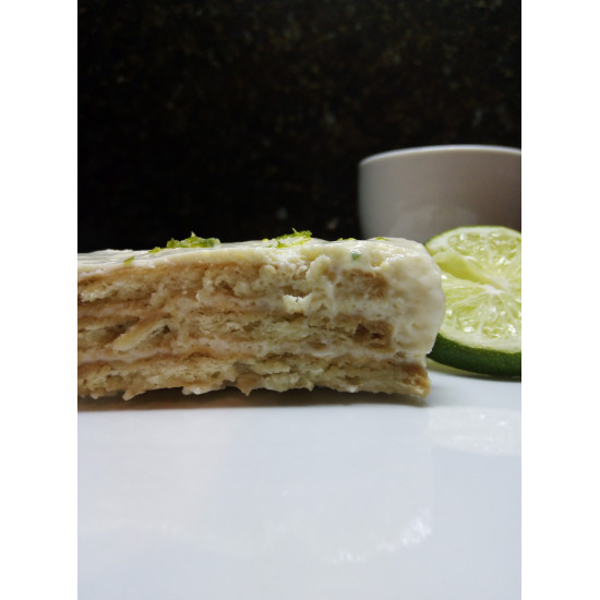 Marquesa de limón familiar con topping premium de Ananda Marquesa Ccs Marquesa de limón familiar con topping premium de Ananda Marquesa Ccs