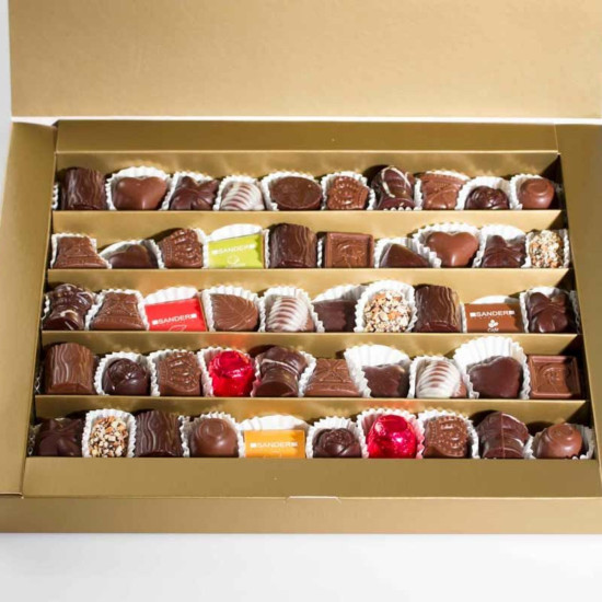 Caja de Bombones Premium (50 unid) Sander Chocolatier