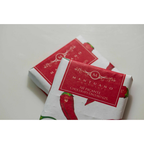 Barra de chocolate oscuro 62% con ají picante Mantuano de 40 g Barra de chocolate oscuro 62% con ají picante Mantuano de 40 g