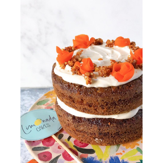 Torta de zanahoria caribeña pequeña de Limonada Cakes Torta de zanahoria caribeña pequeña de Limonada Cakes
